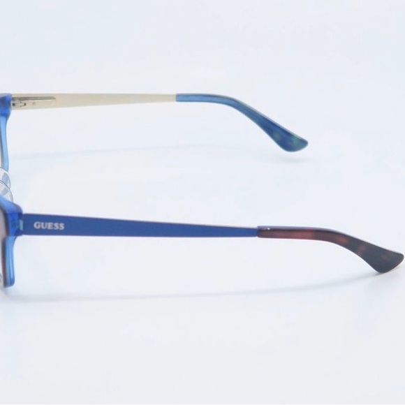 New- 🌸GUESS Women's Tortoiseshell Frames with Blue Temple Tips and Red Case - Picture 5 of 8